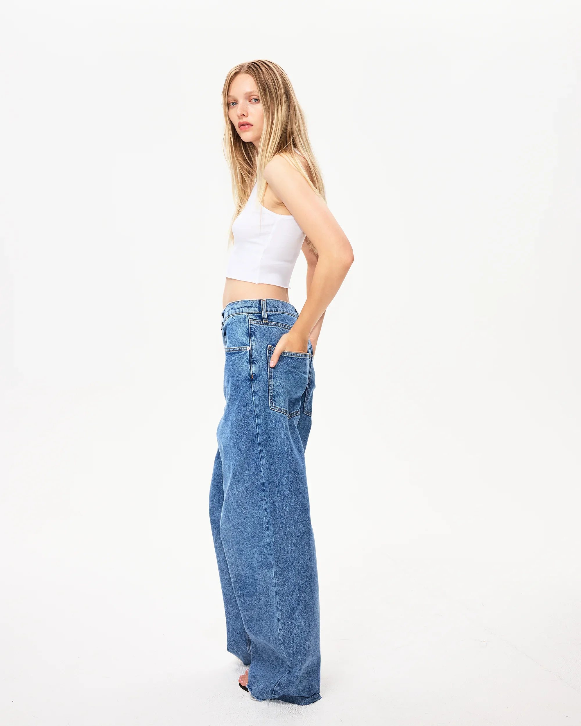 Classic Low Rise Denim | Light Wash - Image 6