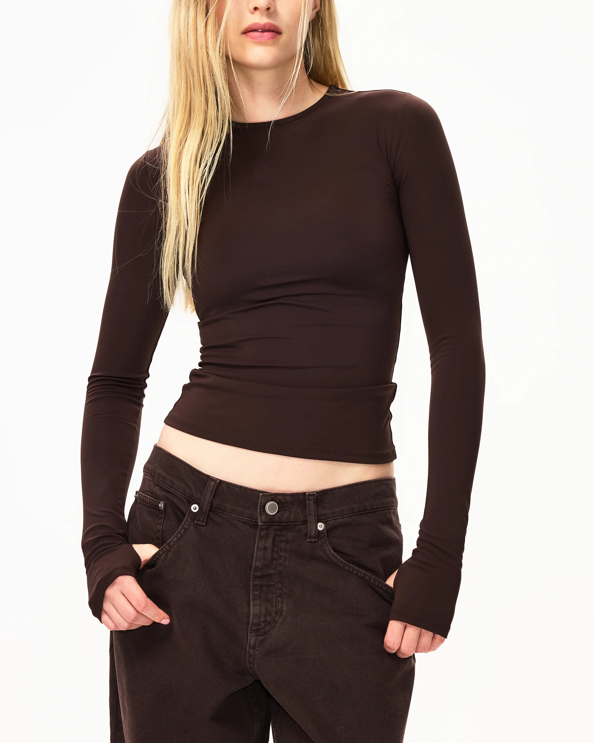 Long Sleeve Thumb Hole Tee | Chocolate - Image 3